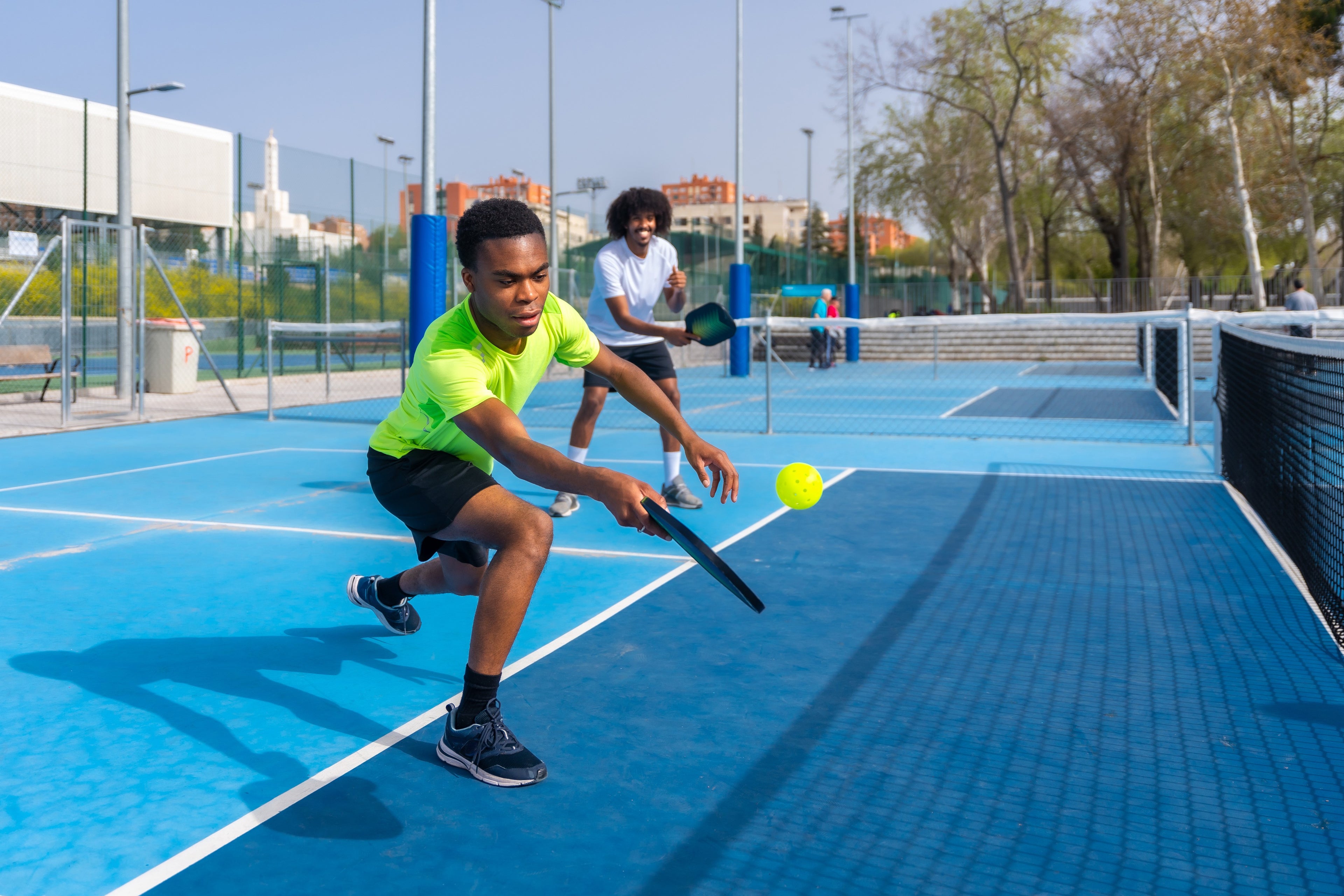 Why Badminton Players Have a Leg Up in Pickleball